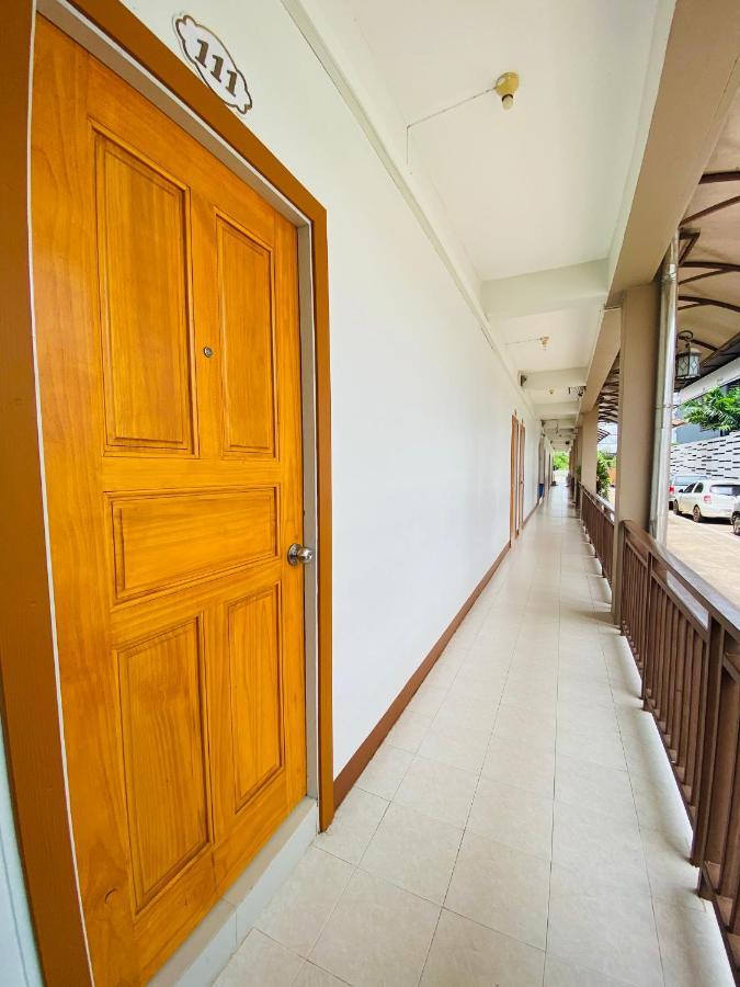 Metha Palace Sakon Nakhon Εξωτερικό φωτογραφία