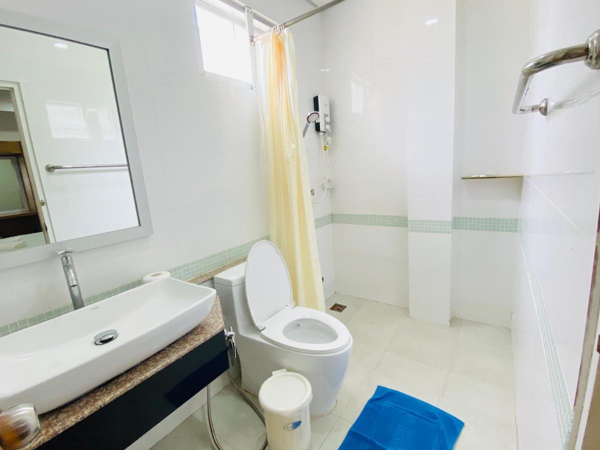 Metha Palace Sakon Nakhon Εξωτερικό φωτογραφία