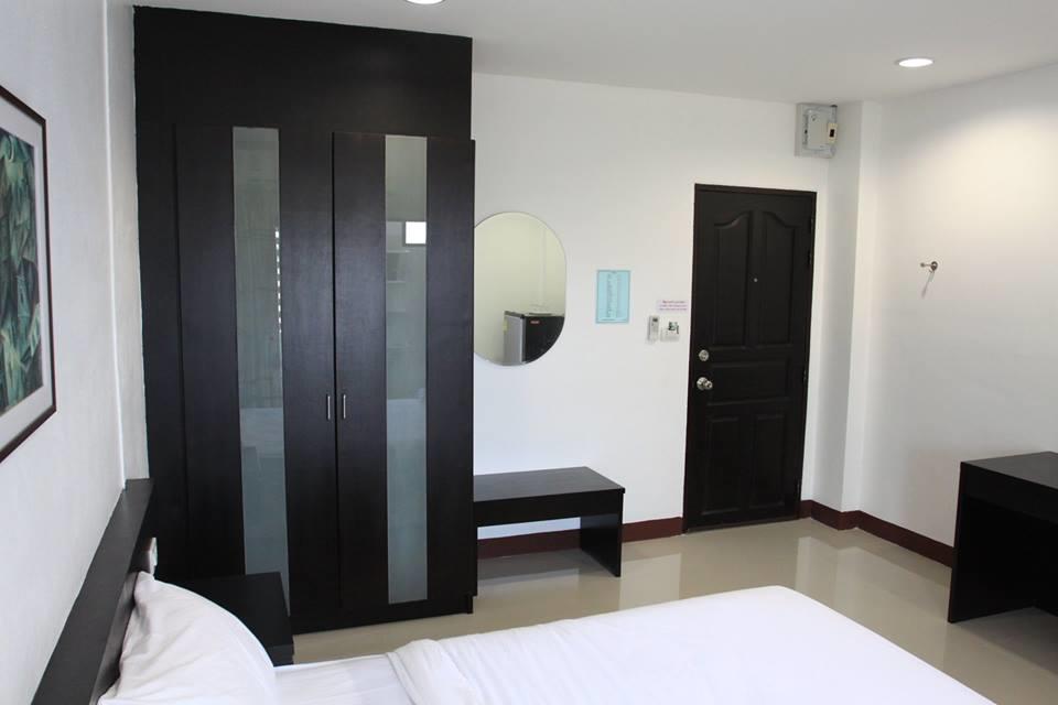 Metha Palace Sakon Nakhon Εξωτερικό φωτογραφία