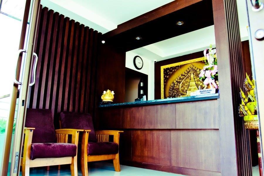 Metha Palace Sakon Nakhon Εξωτερικό φωτογραφία